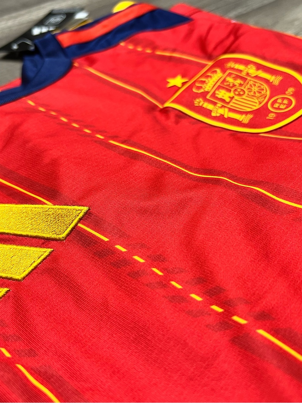 ‼️SOLD ‼️2026 fifa Adidas men's World Cup Spain España Soccer Jersey
SLIM FIT - Picture 5 of 8